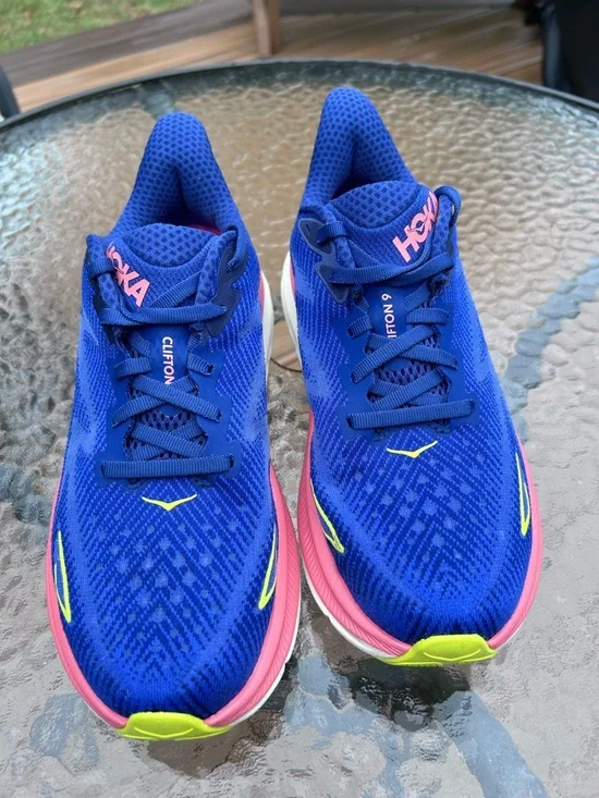 Hoka EUC Women’s Size 8.5 Clifton 9 Blue Coral Mesh Running Shoe MSRP $165 - Picture 6 of 12